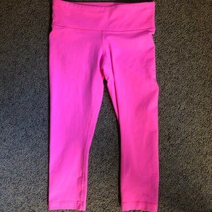 Lululemon crop size 4